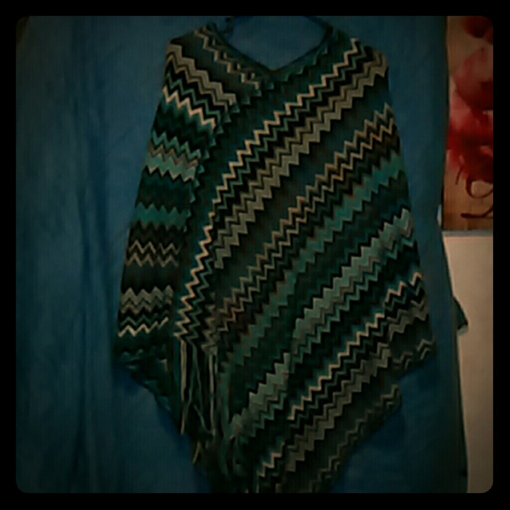Knit shawl